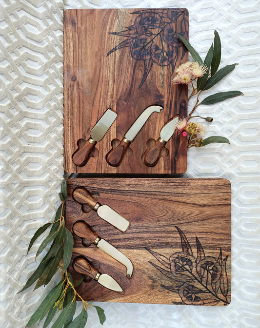 Hand Burnt Cheese Platters with knife set